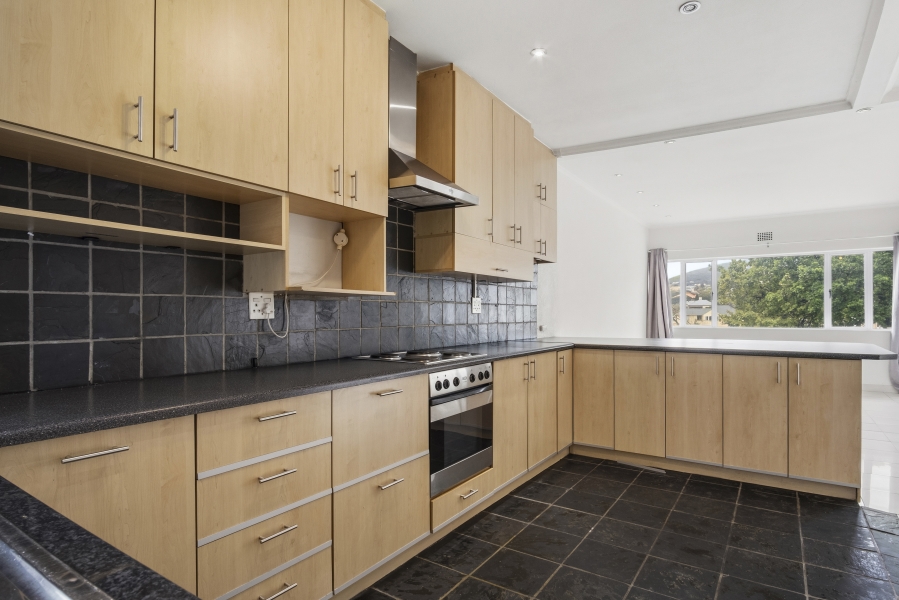 2 Bedroom Property for Sale in Oranjezicht Western Cape